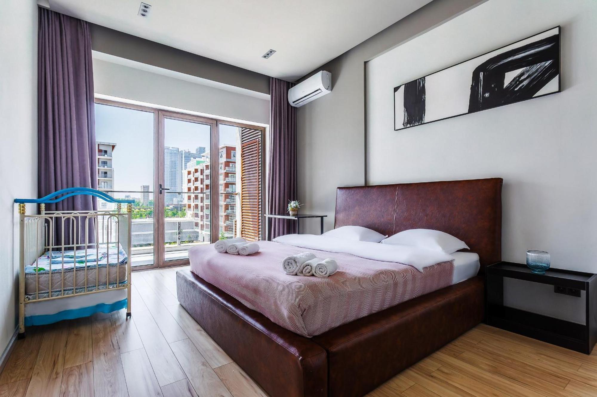 Gardens Residence Tashkent Esterno foto