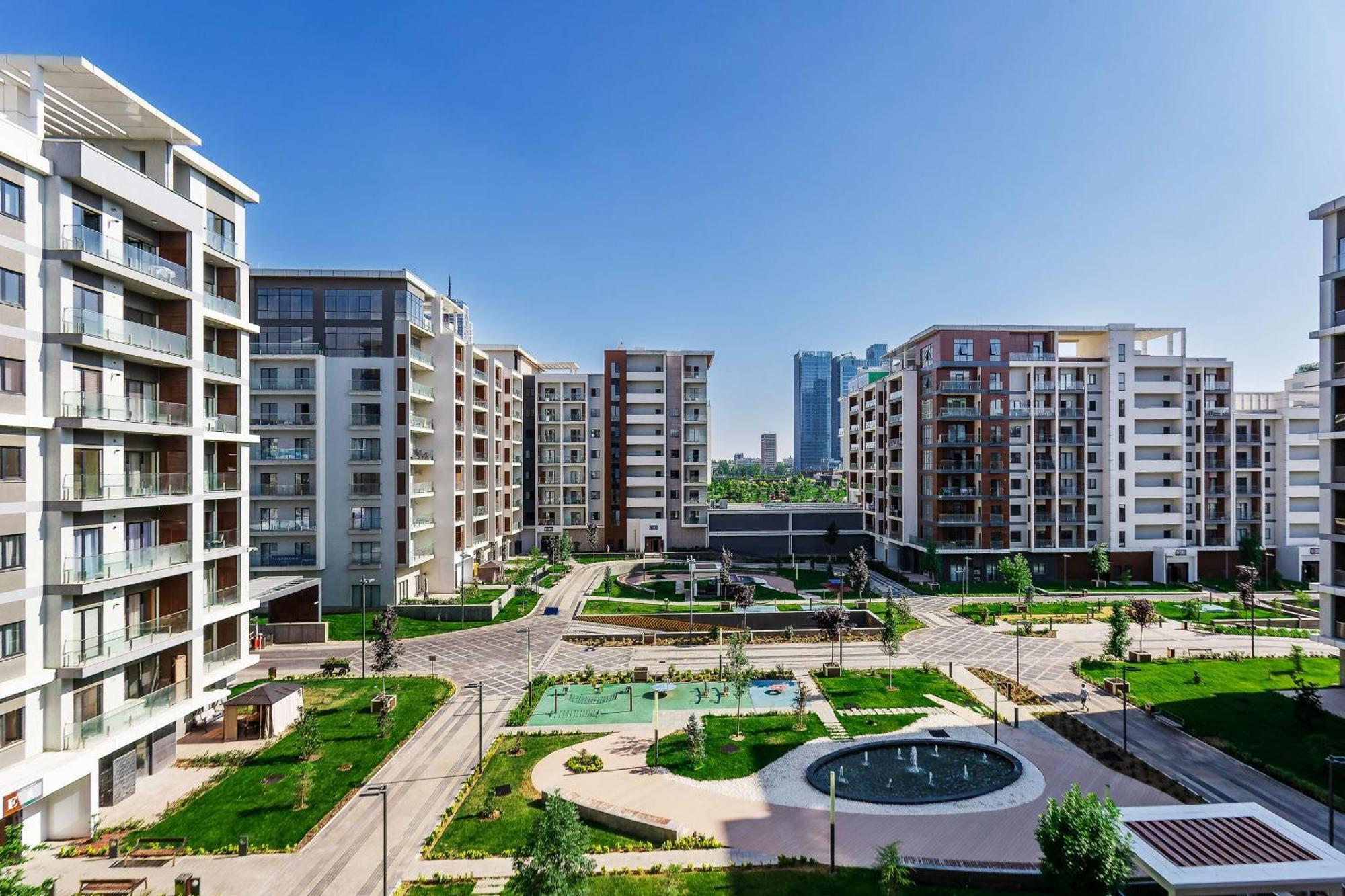 Gardens Residence Tashkent Esterno foto
